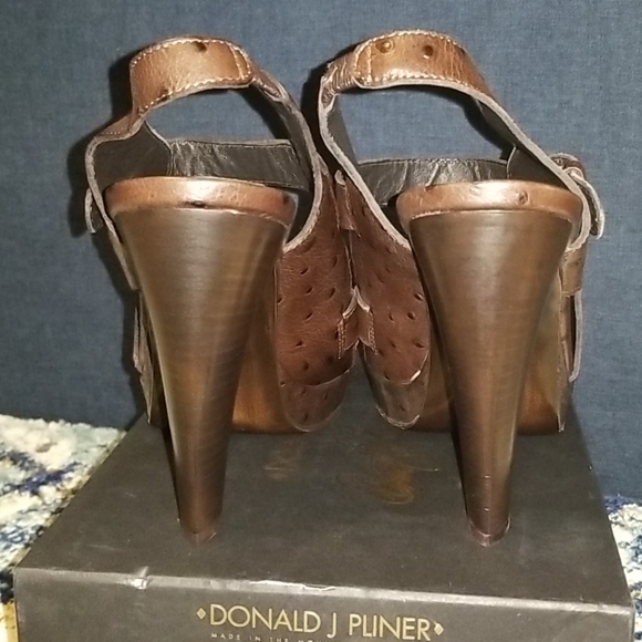 Donald J. Pliner Espresso Ostrich Heels - Picture 4 of 15
